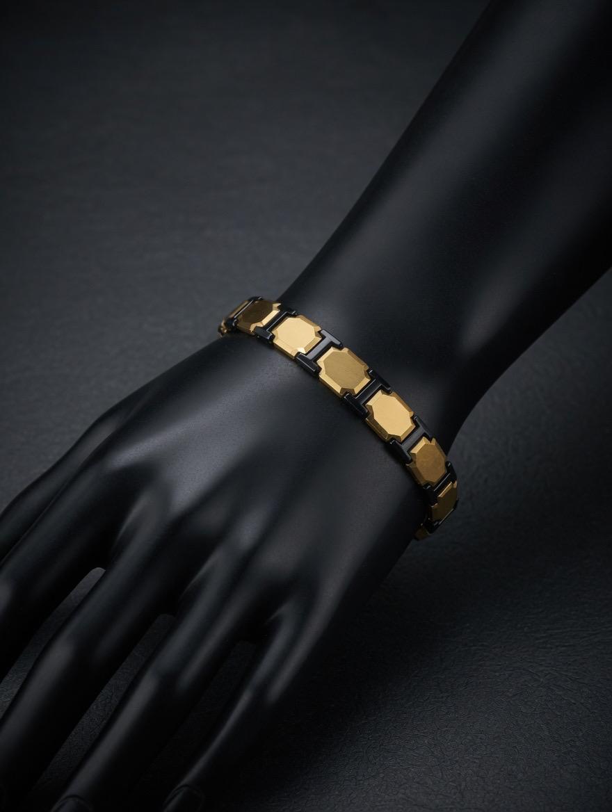 Luxury Geometric Gold & Black Link Bracelet