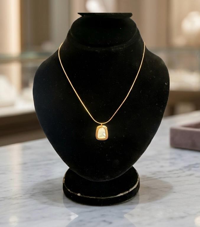 Minimalist Gold Geometric Pearl Pendant Necklace