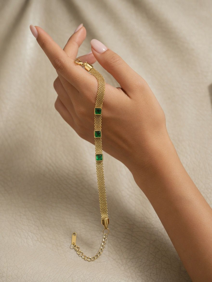 Elegant Gold Mesh Bracelet with Square Stone Accents (Green&Black)