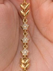 Elegant Gold Leaf Chain Bracelet with Sparkling Stone Accents