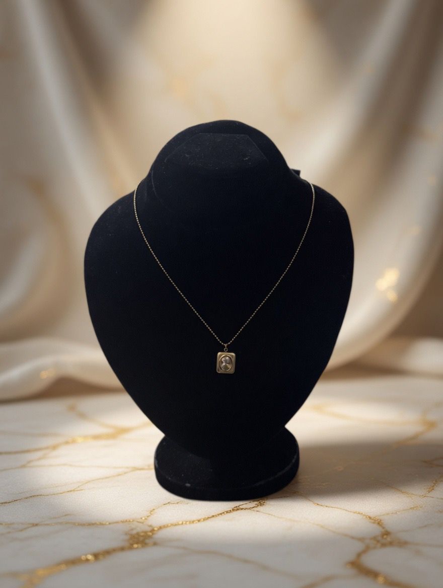 Minimalist Square Charm Gold Necklace