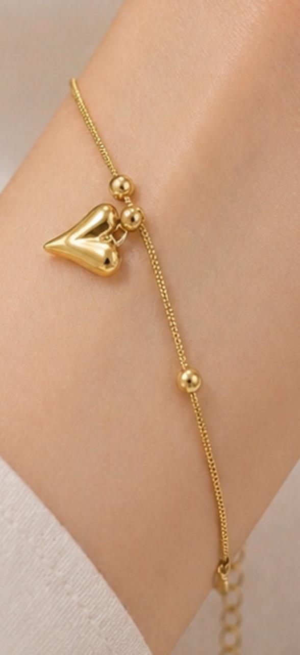 Dainty Gold Heart Charm Bracelet for Women – Adjustable Minimalist Romantic Jewelry Gift
