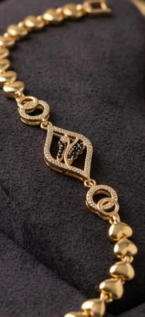 Elegant Gold Butterfly Charm Heart Link Bracelet