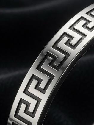 Men’s Silver Greek Key Bracelet – Classic Engraved Bangle