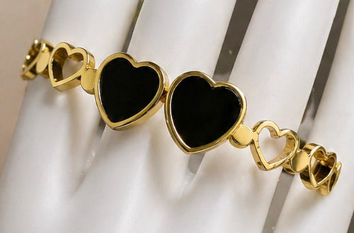 Elegant Gold & Black Heart Charm Bracelet