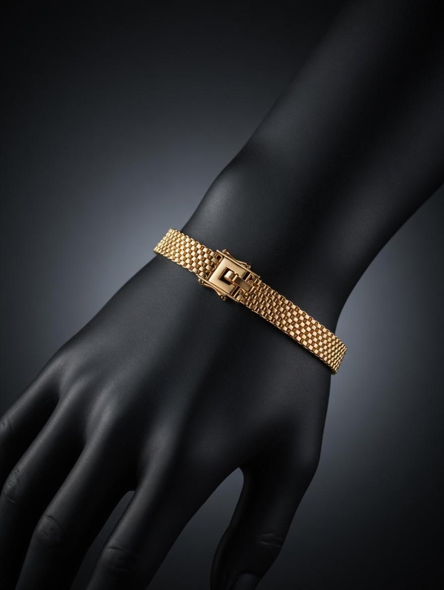 Classic Woven Link Bracelet – Timeless Gold & Silver Elegance