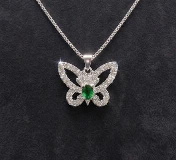 Elegant Butterfly Crystal Pendant & Earrings Jewelry Set green colour