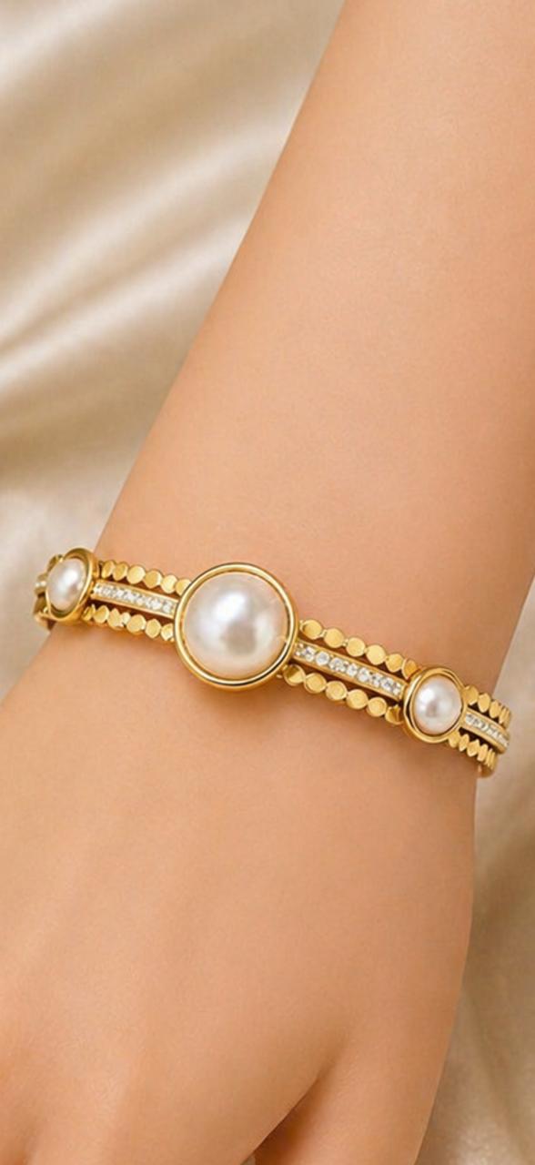 Elegant Gold Pearl Multi-Band Bracelet