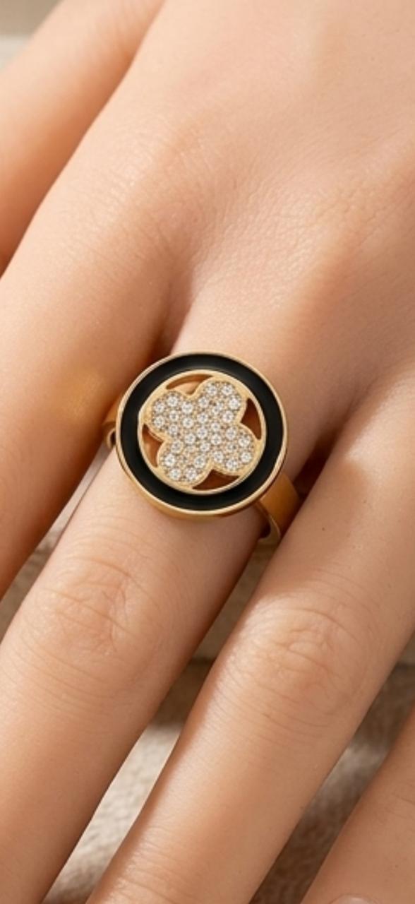 Elegant Floral Halo Gold Ring