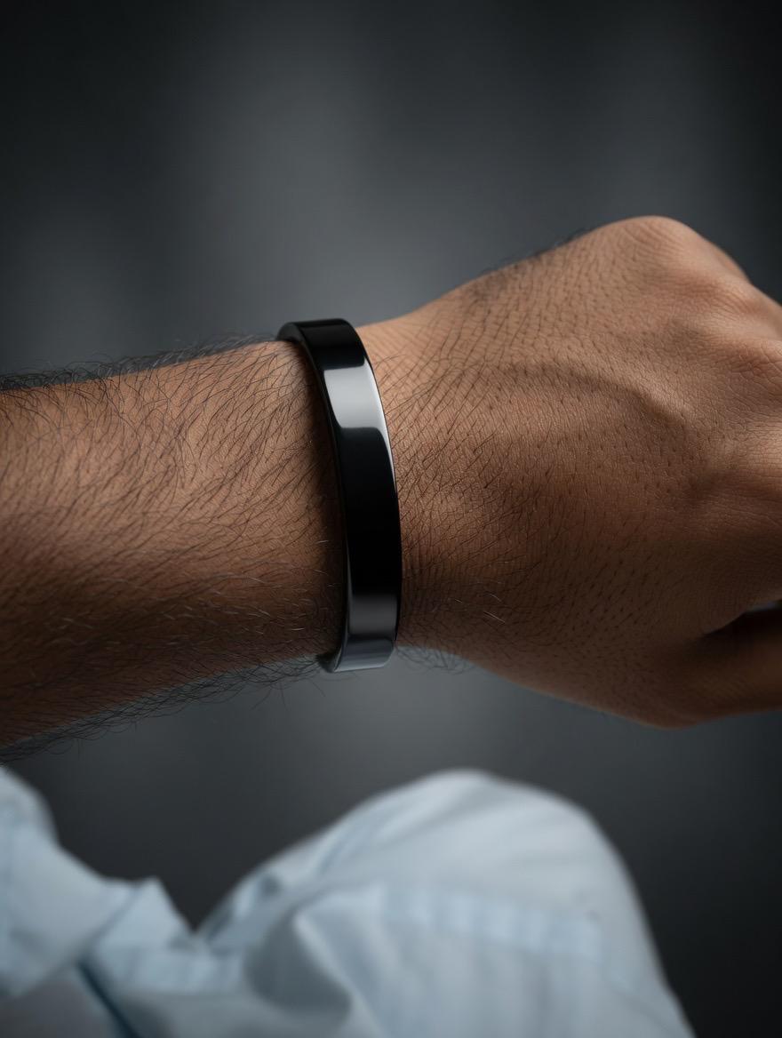 Minimalist Polished Cuff Bracelet (Silver & Black)