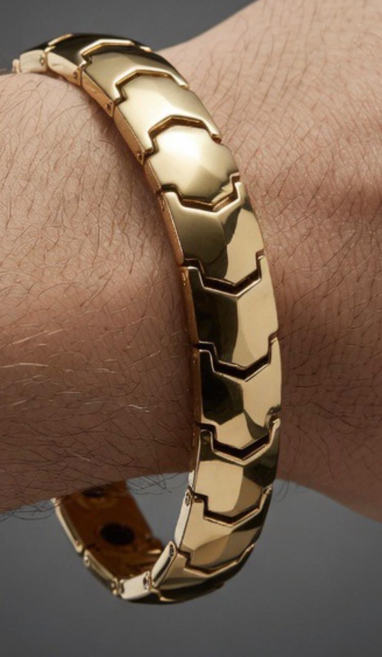 Geometric Link Statement Bracelet (golden & black)