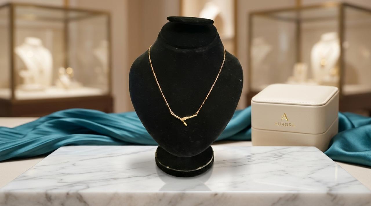 Elegant Minimal Gold Pendant Necklace