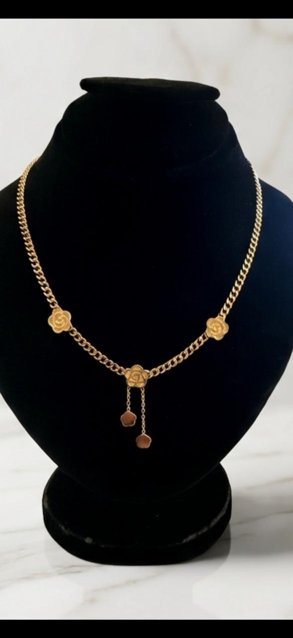 Elegant Gold Floral Drop Necklace for Women